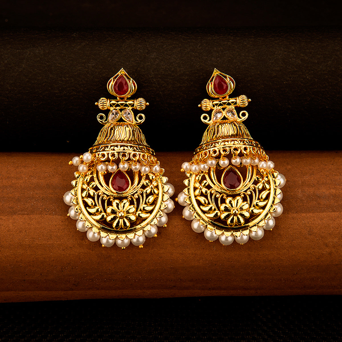 Chand Tara Kundan Choker Set - Utsav Collection | Buy Best Kundan Jewellery  Online – MINAKI
